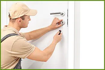 Neighborhood Locksmith Services Palmetto, FL 941-564-3369 - 5-lock-repair